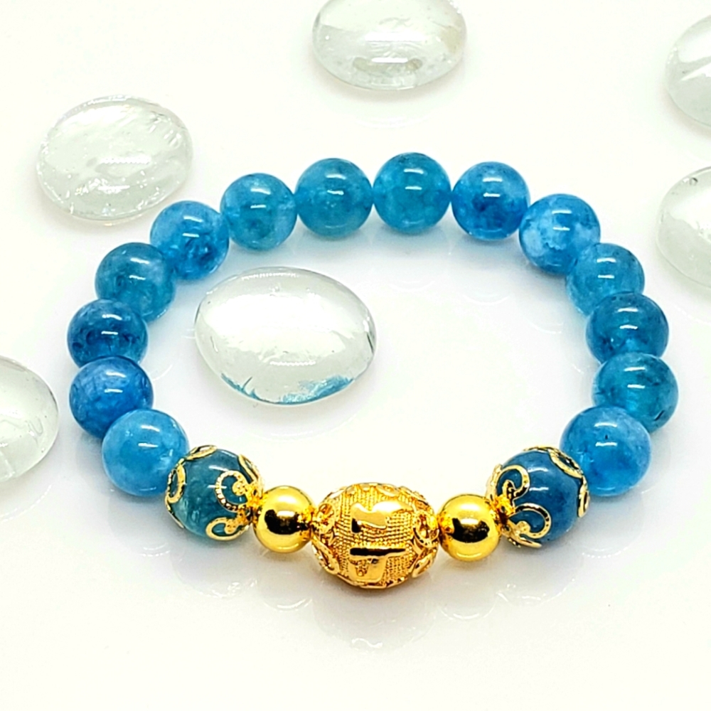 Handcrafted 10mm blue chalcedony natural stone stretch bracelet